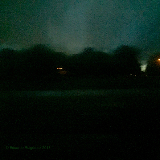 Viaje en tren por la noche